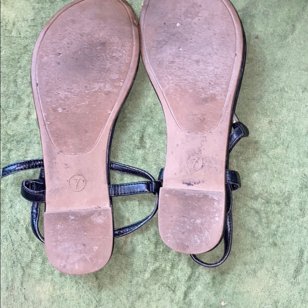 Mossimo sandals - Picture 2 of 2